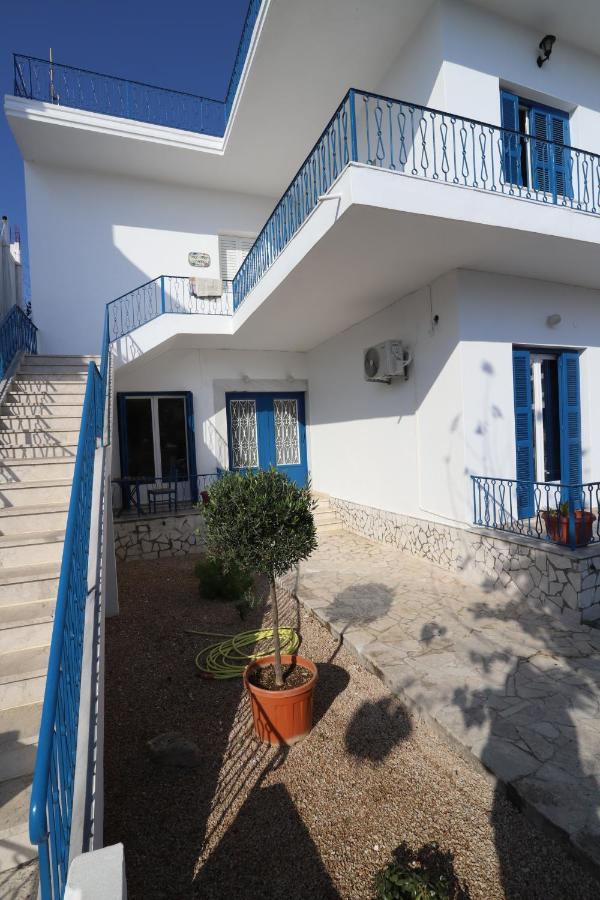 Traditional Town Garden Apartment Rhodes City Zewnętrze zdjęcie
